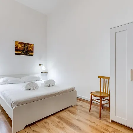 Relais - Opera House