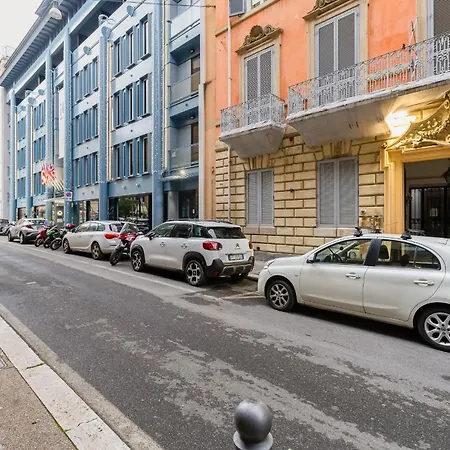 Relais - Opera House